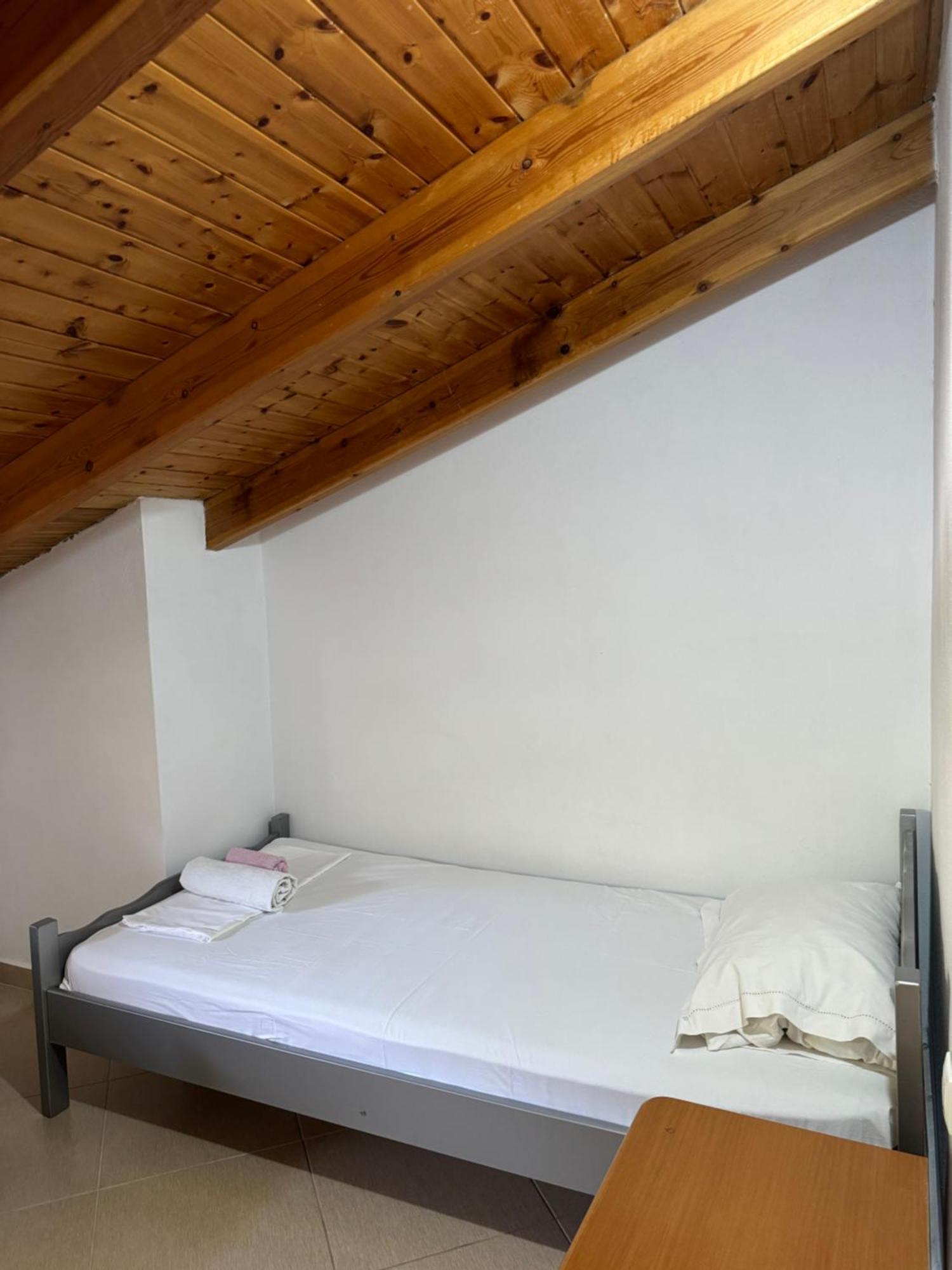 Apartament L.t. 5th Street